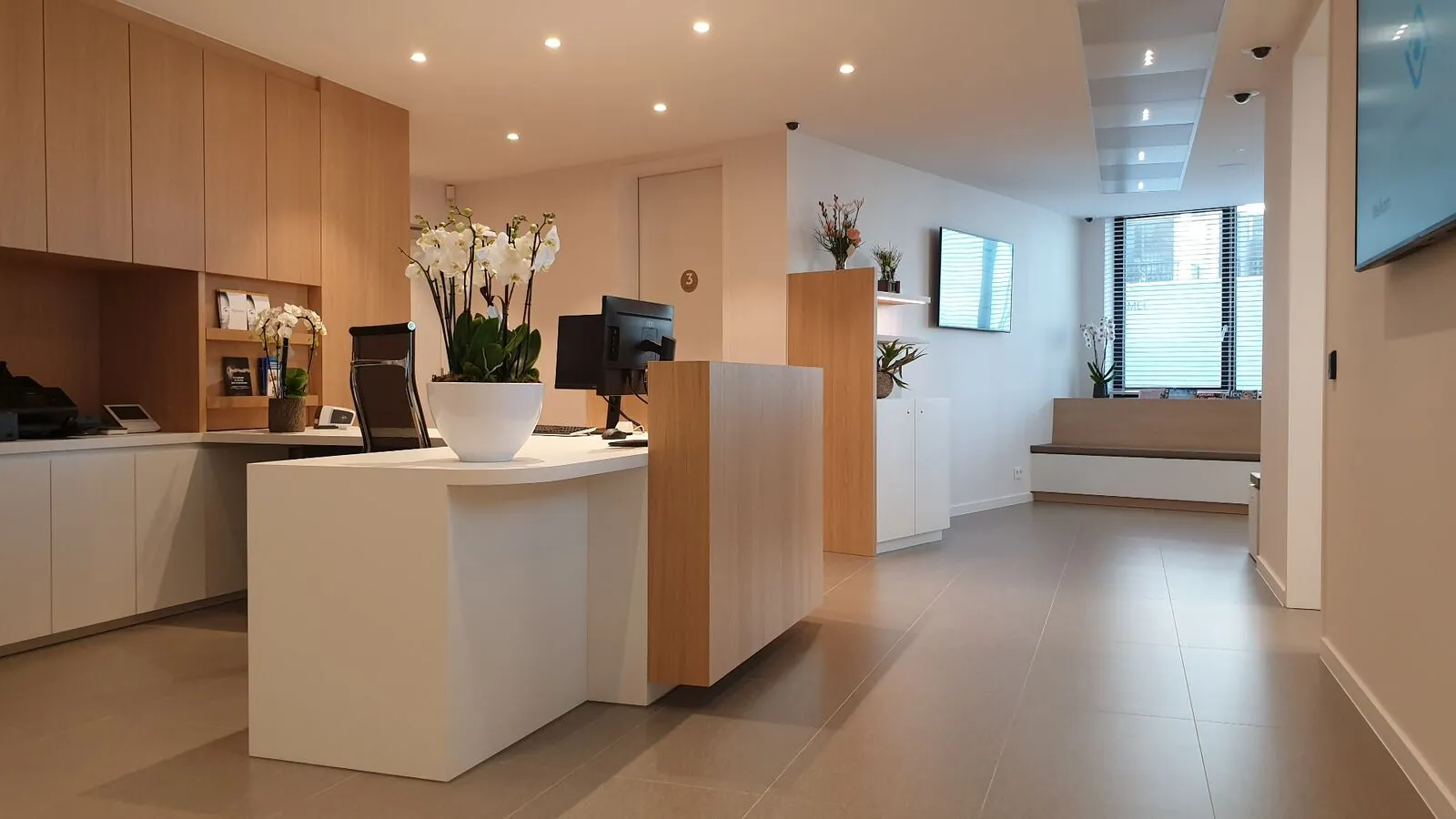 Reception of Dr. Isabel Pinxten's ophthalmology practice in Knokke